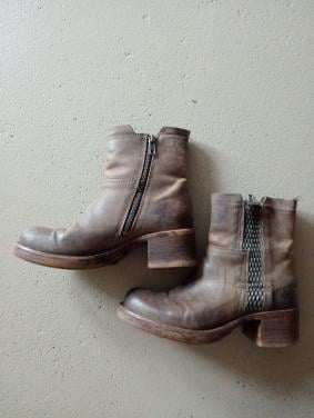 Enkellaarsjes, kleur bruin, leer, maat 36