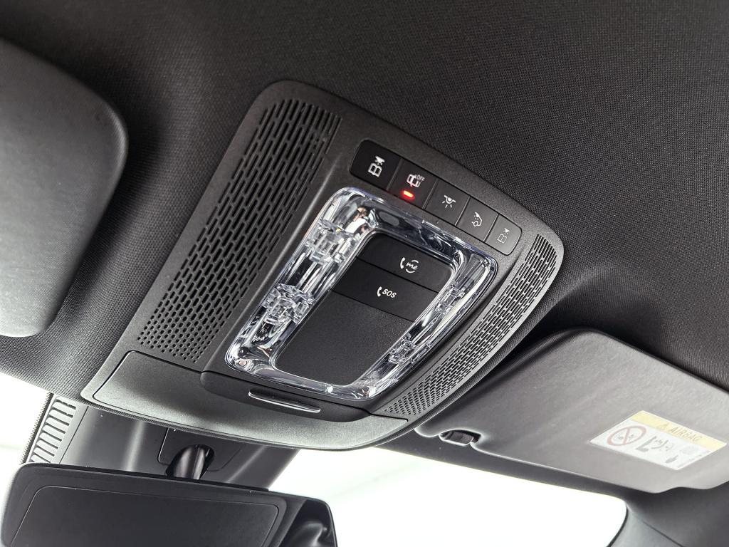 Mercedes-Benz B-Klasse 200 business solution amg | wegklapbare trekhaak | s