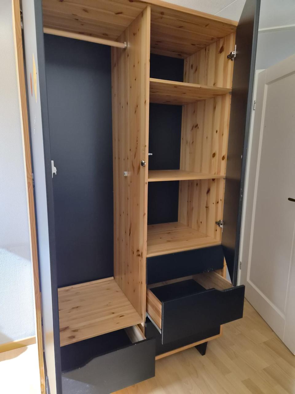Kledingkast