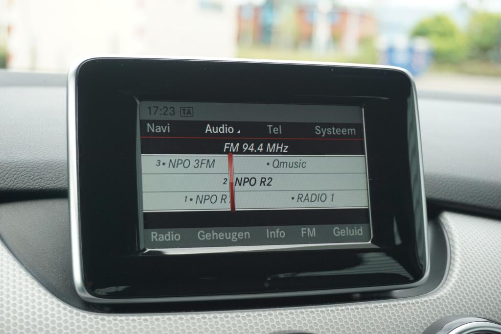 Mercedes-Benz B-Klasse 180 prestige automaat -airco / navi / cruise / pdc /