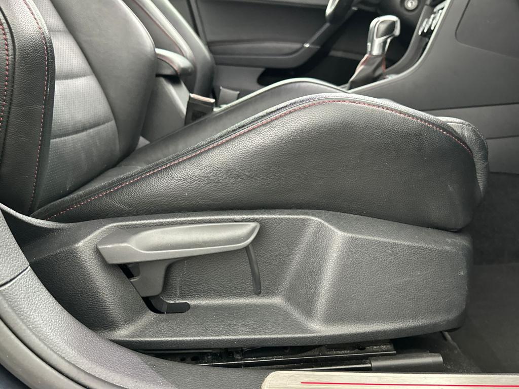 Volkswagen Golf 2.0 tsi gti performance