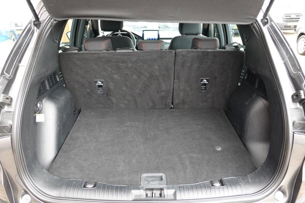 Ford Kuga 2.5 phev st-line