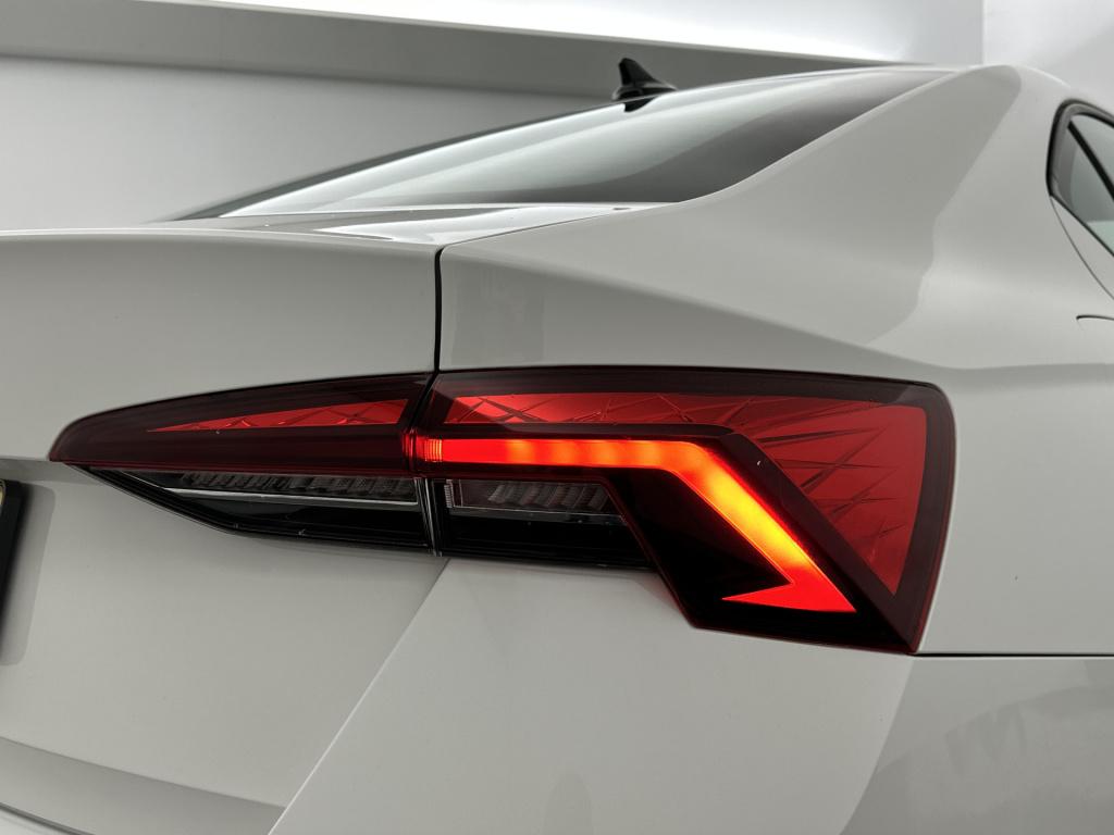 Skoda Octavia 1.0 tsi ambition
