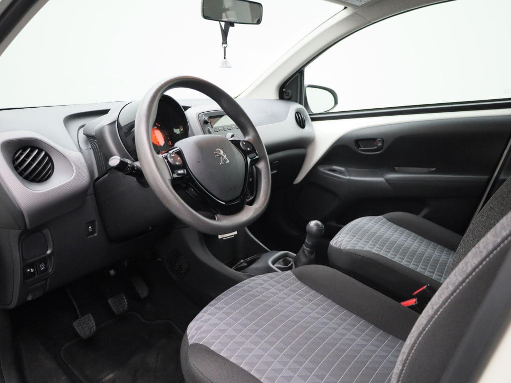 Peugeot 108 1.0 e-vti active | airco | bluetooth | lage km stand