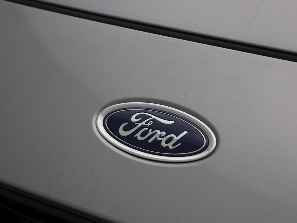 Ford Kuga 2.5 phev st-line x | automaat | lmv | parkeer sensoren | half led
