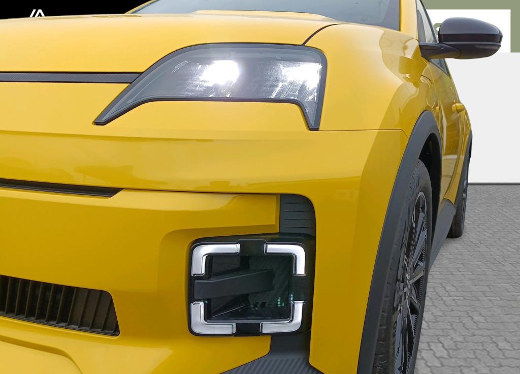 Renault 5 comfort range techno 52 kwh - 18 inch velgen / pack winter