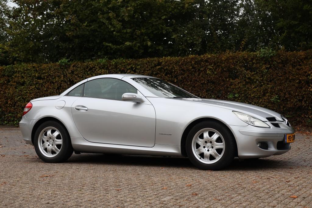 Mercedes-Benz SLK 200 k.