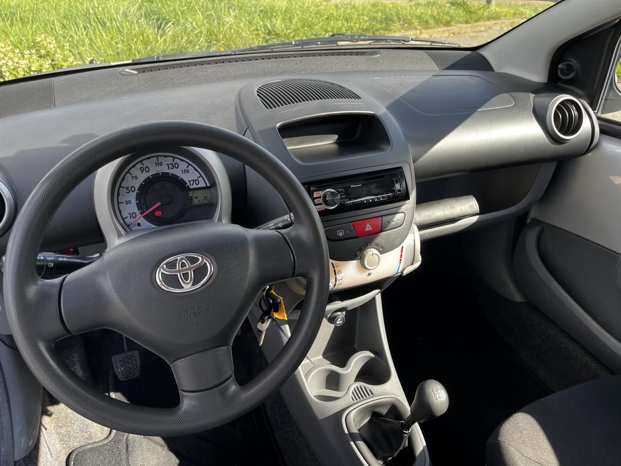 Toyota Aygo 1.0 | 150dkm | Zeer netjes | Zilver