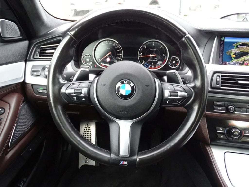 BMW 5 Serie m550xd b&o | hud | aapt. led | pano | 20"