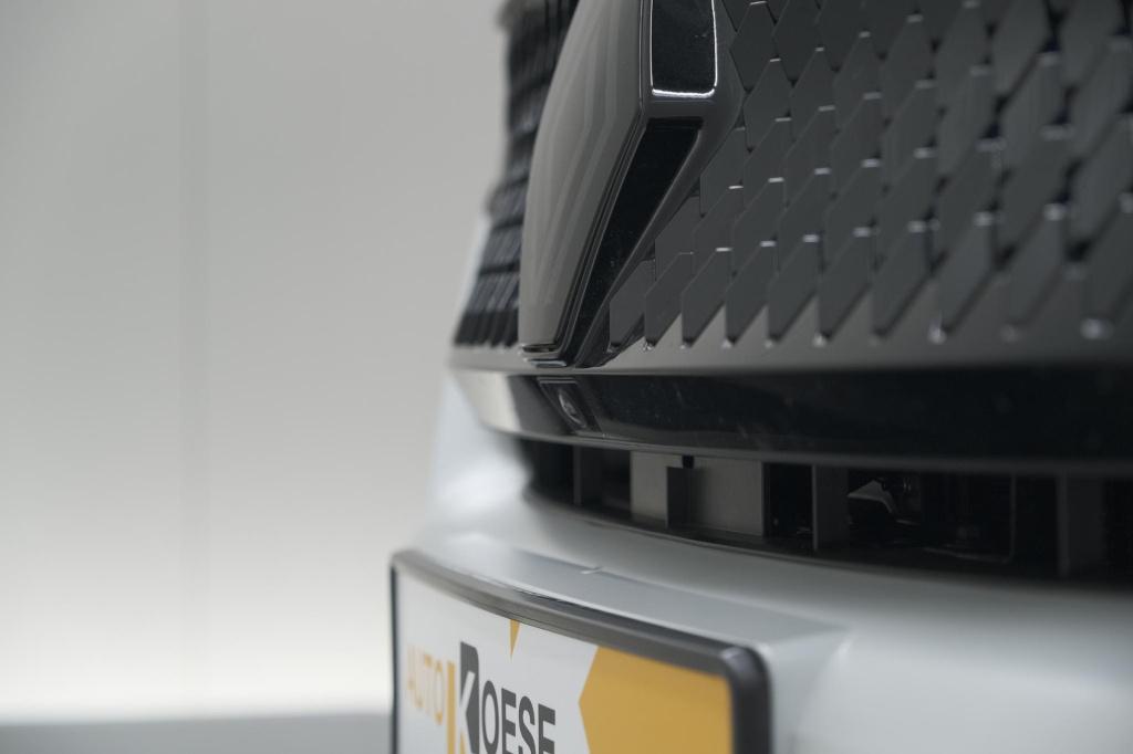 Renault Rafale 1.2 e-tech 4x4 plug-in hybrid 300 esprit alpine | 360 camera