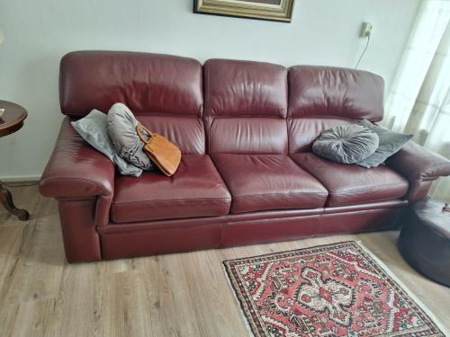 Leren 3-zits bankstel / 2 fauteuils wijnrood