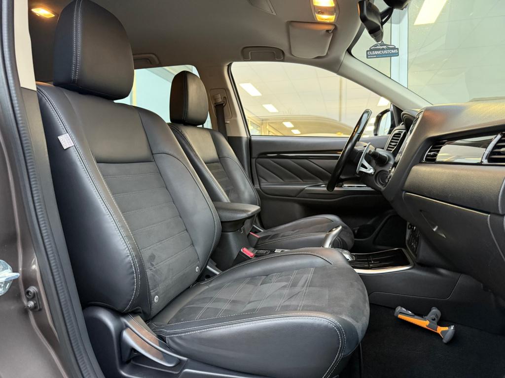 Mitsubishi Outlander 2.0 phev premium