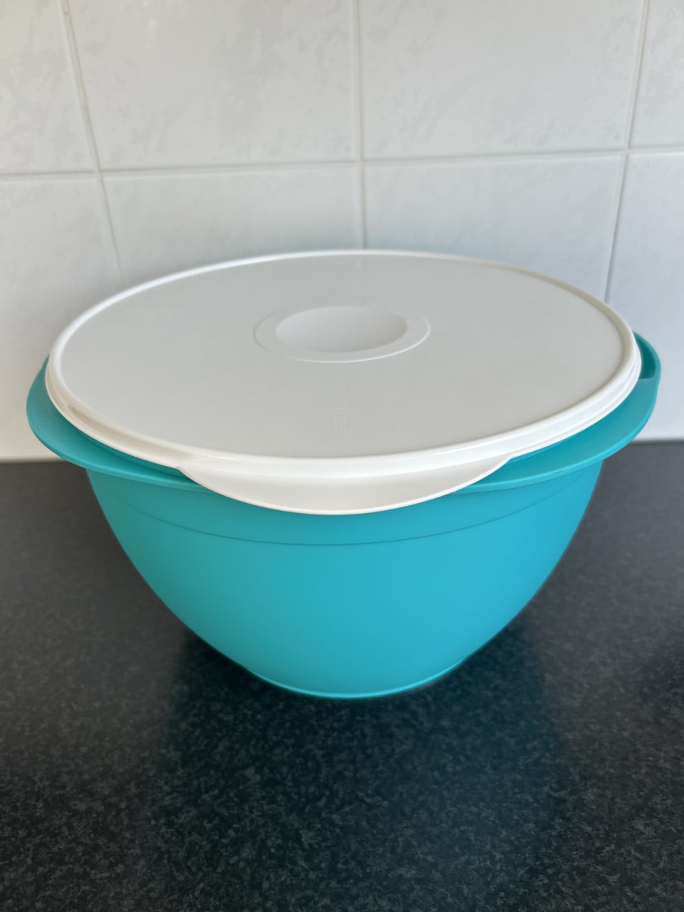 Tupperware Blossom schaal.