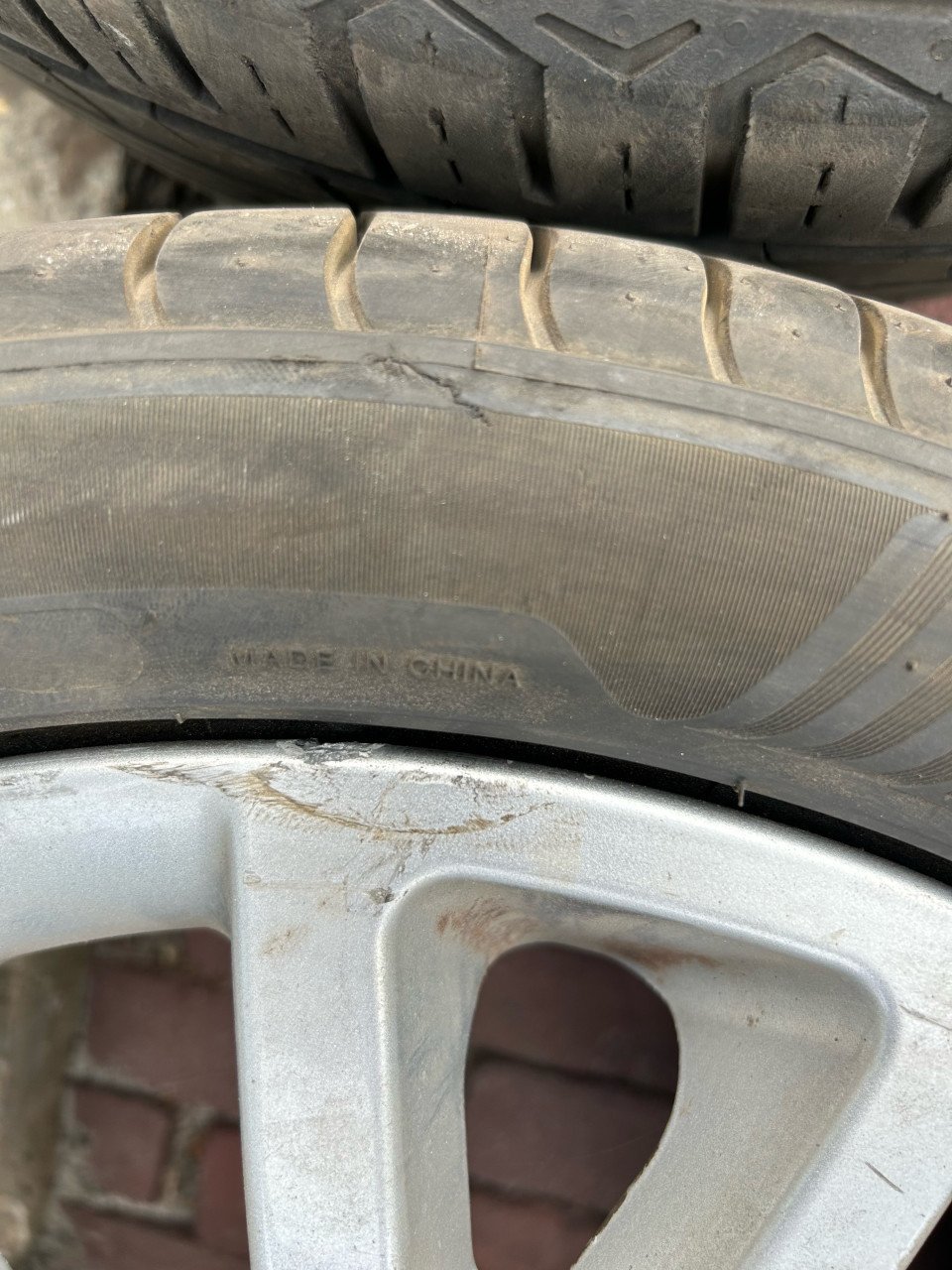 Renault Clio III velgen met schade