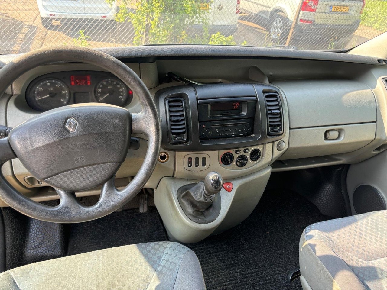 Renault Trafic 1.9dCi T29 L2H1