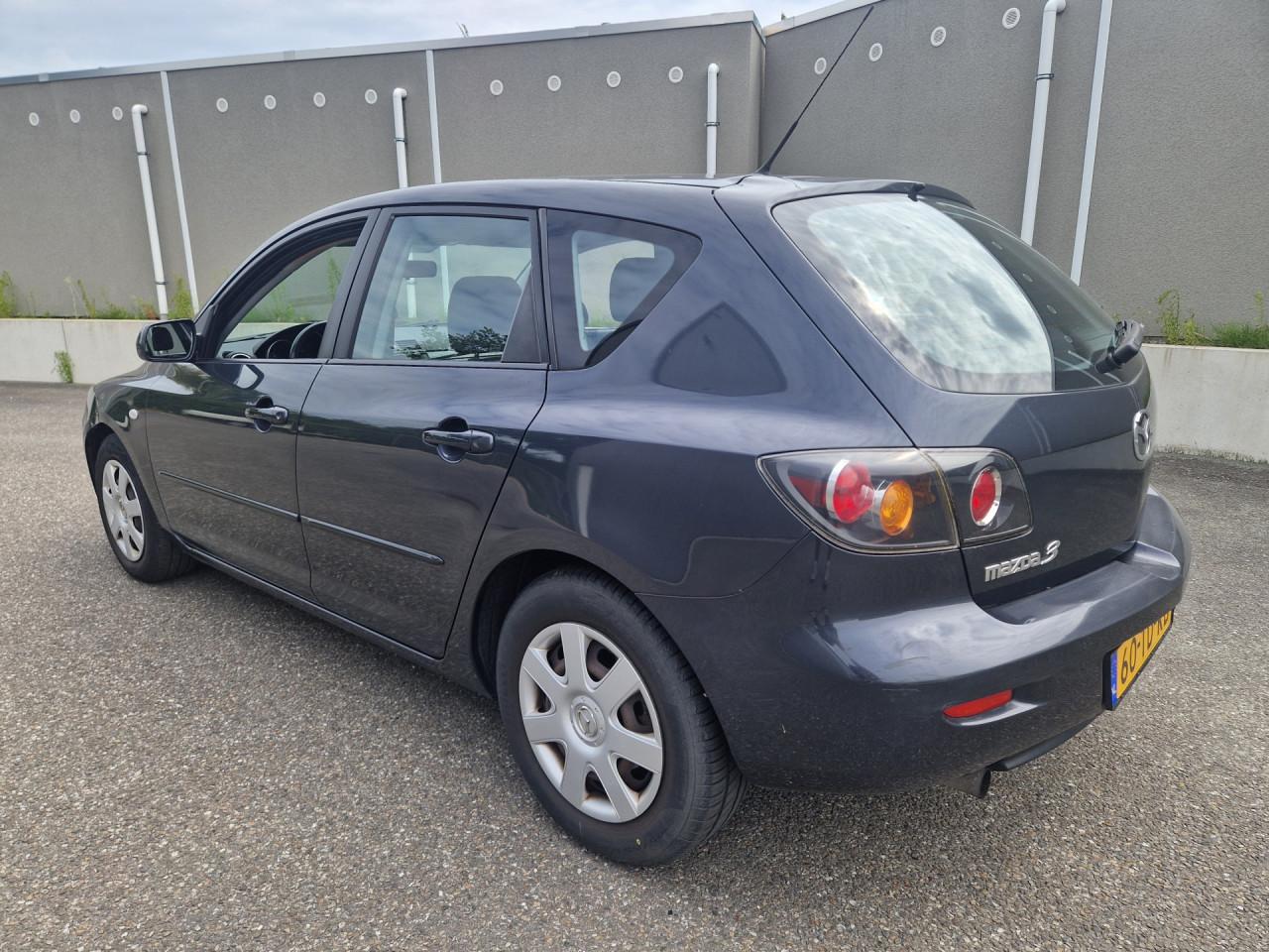 Mazda 3 Sport 1.6 Touring