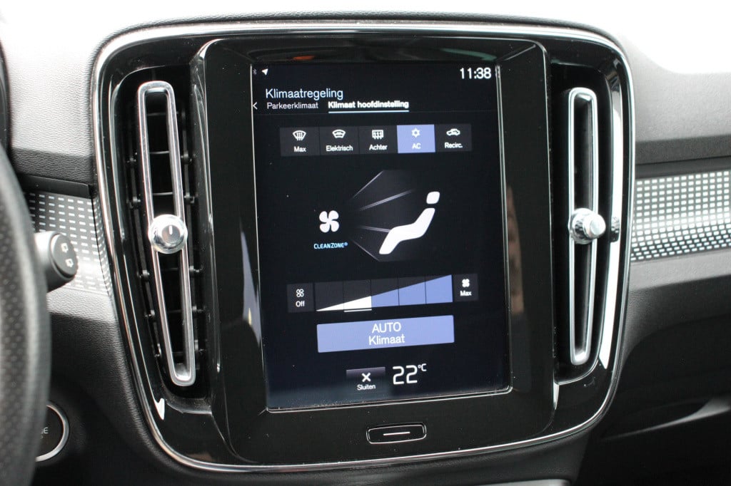 Volvo XC40 1.5 t3 r-design | elec. trekhaak | camera | half leder