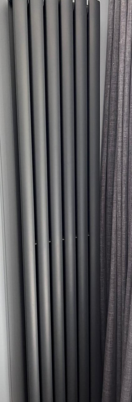 Design radiator, antraciet gepoedercoat