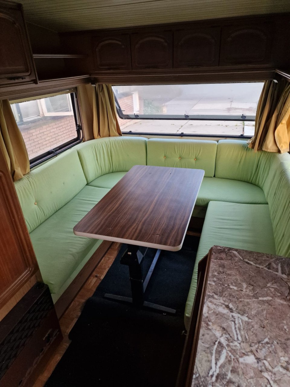 Lichte Caravan in goede staat