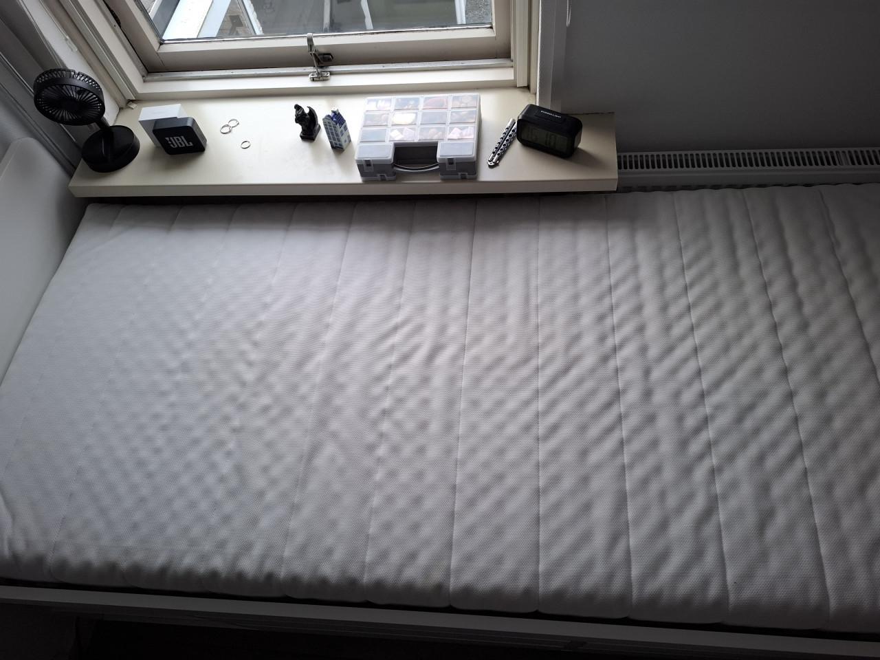 Eenpersoons Bed (Ikea släkt)