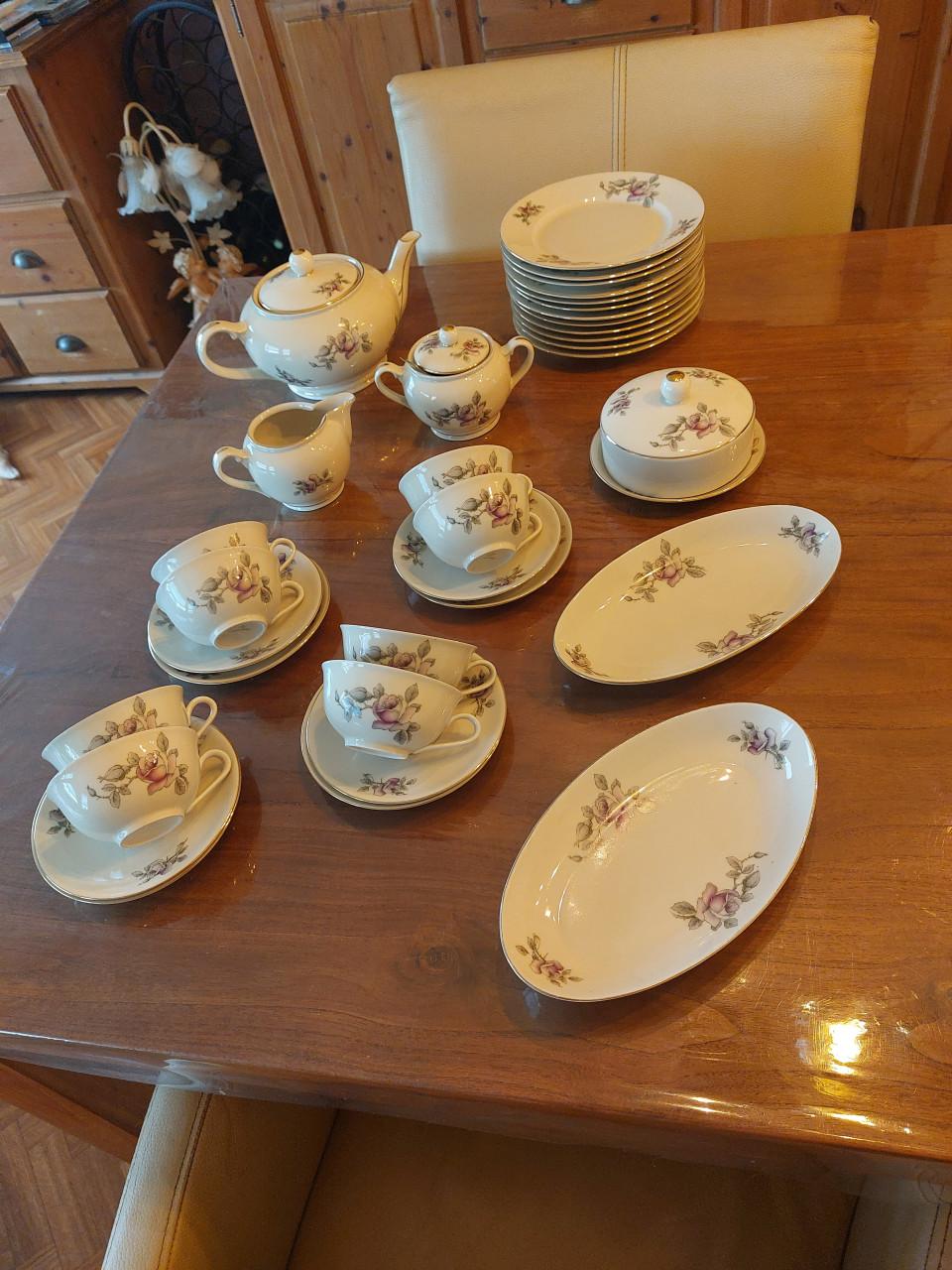 Porseleinen Bavaria Servies