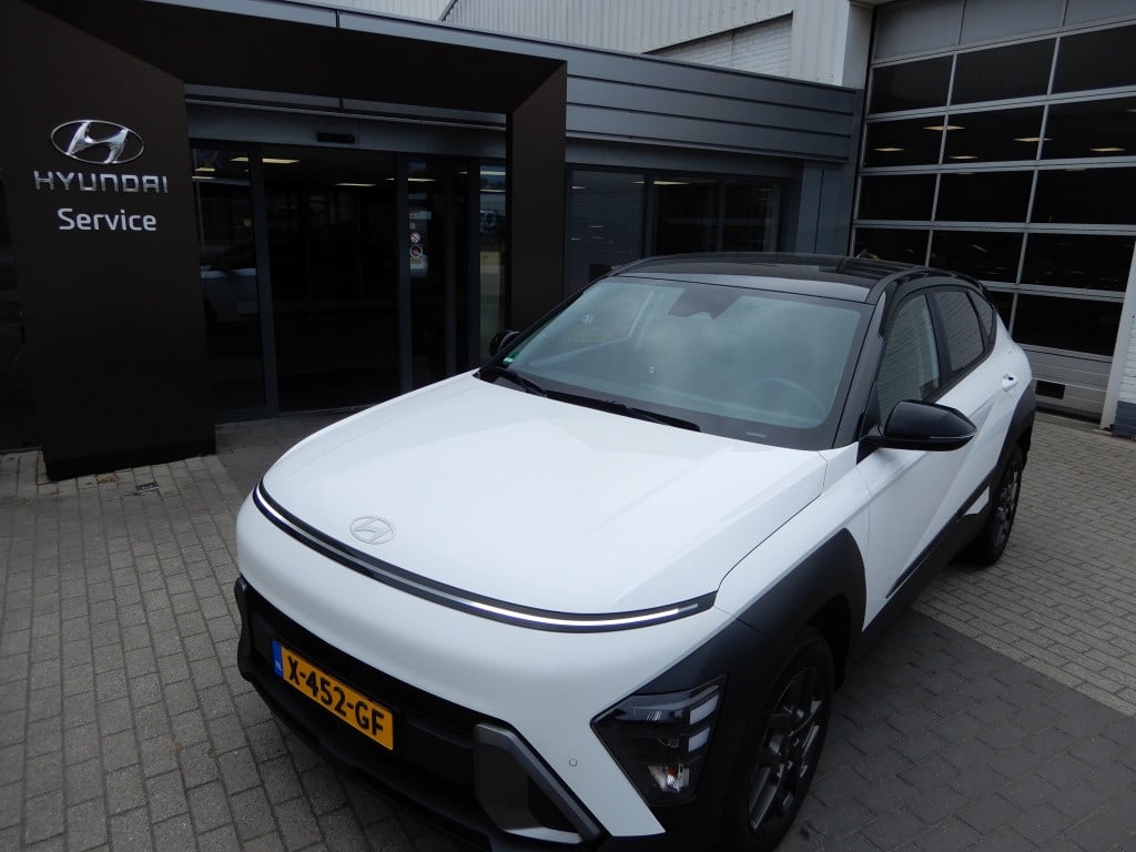 Hyundai Kona 1.6 gdi hev comfort | nieuw model! | 17 inch | navigatie | ada