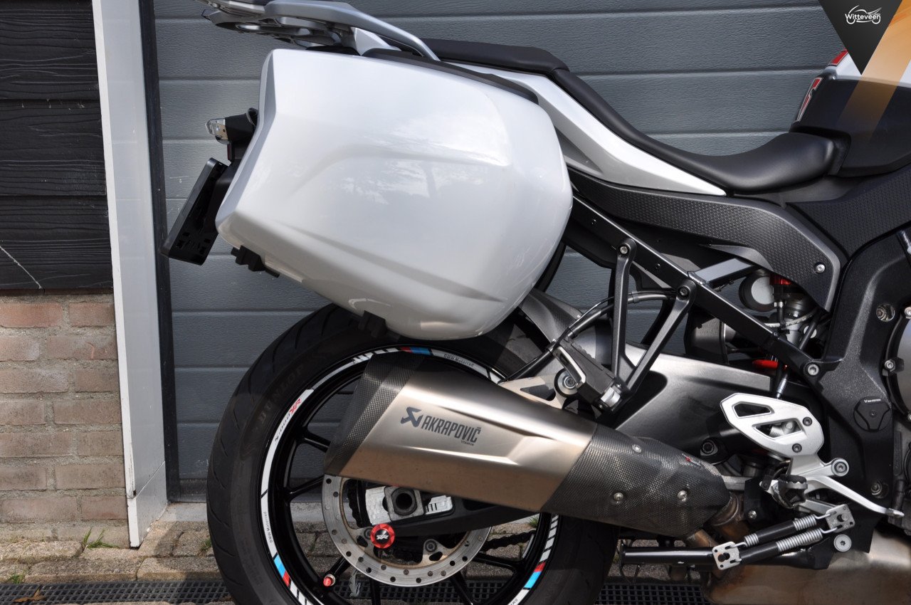 BMW S 1000 XR Alle opties, koffers en Akrapovic