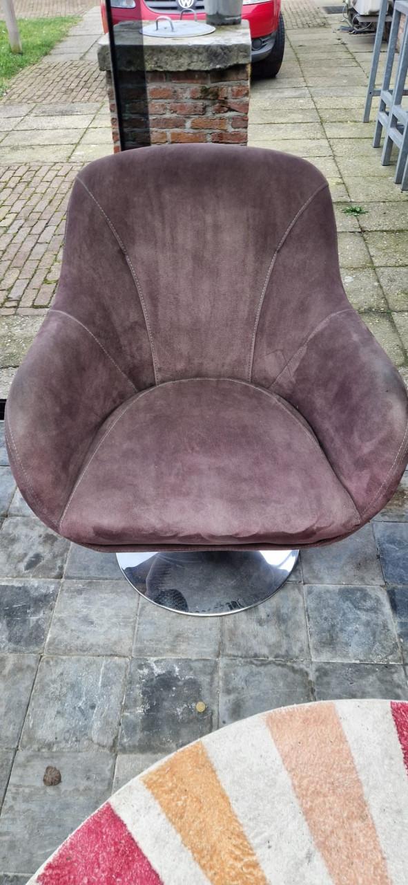 2 leuke kuipstoeltjes