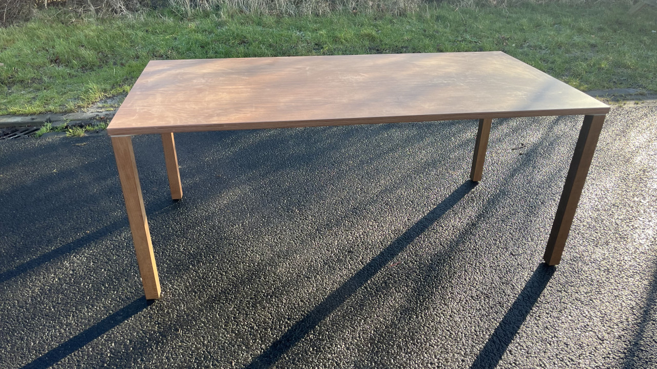 Kusch en co eettafel