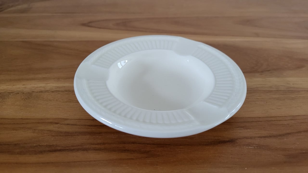Wedgwood Edme asbakje 12 cm
