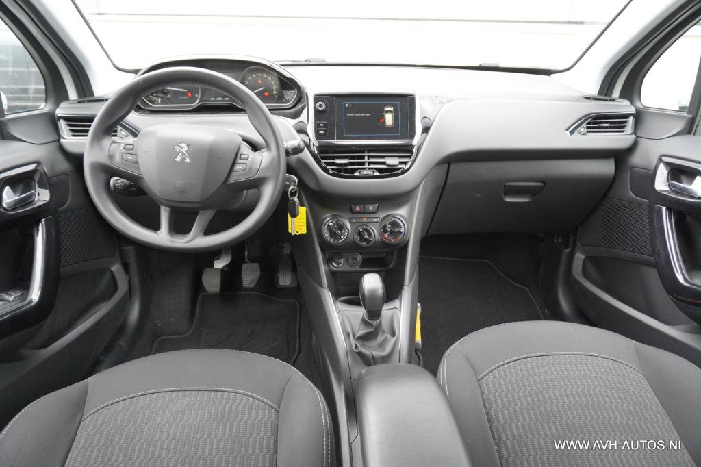 Peugeot 208 1.6 bluehdi blue lease