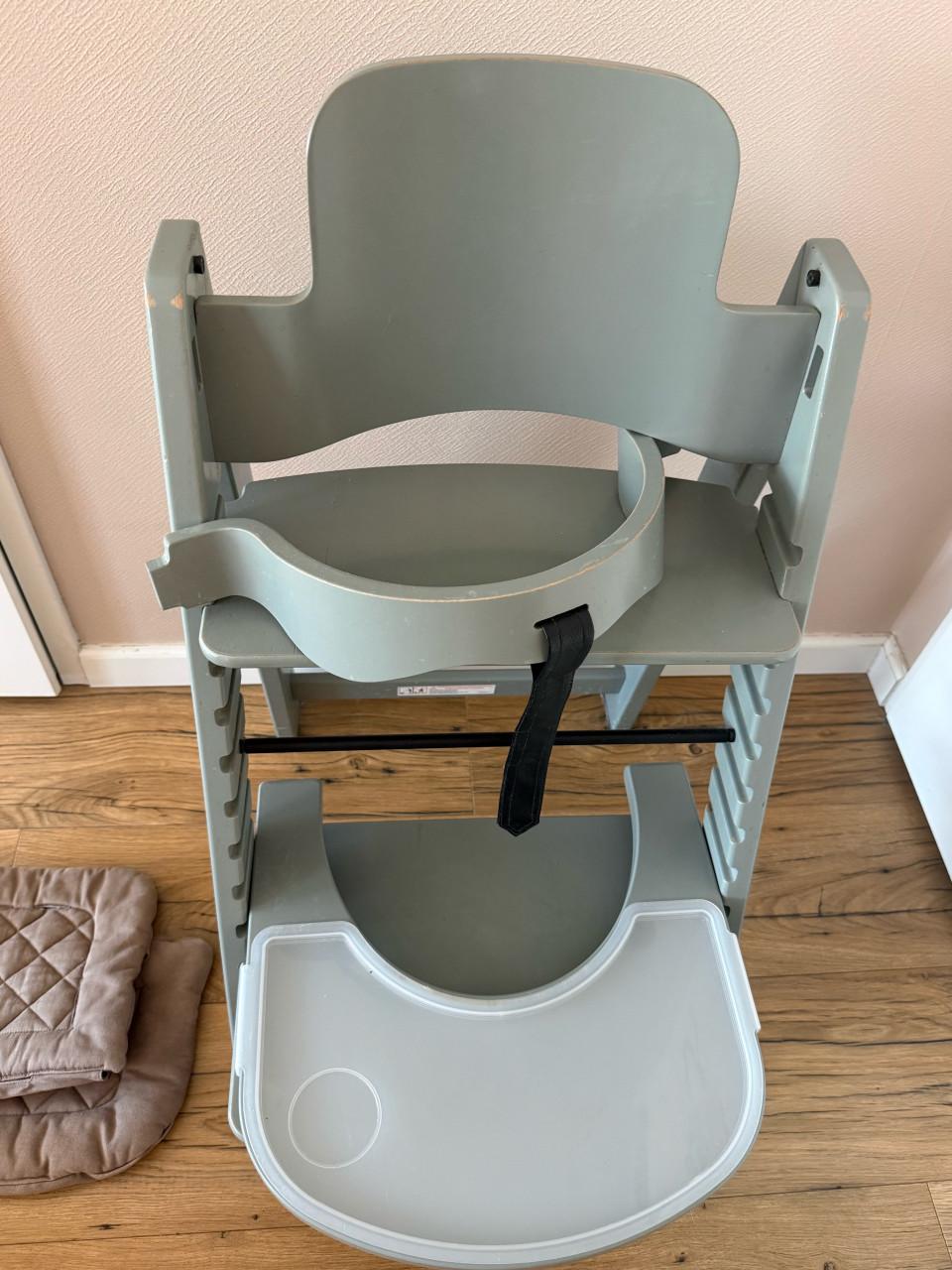 Kidsmill Up! Kinderstoel/meegroeistoel + babyset