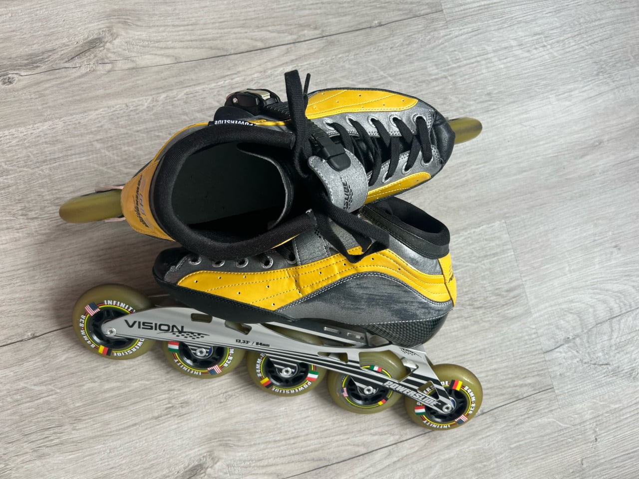 Skeelers powerslide vision maat 42