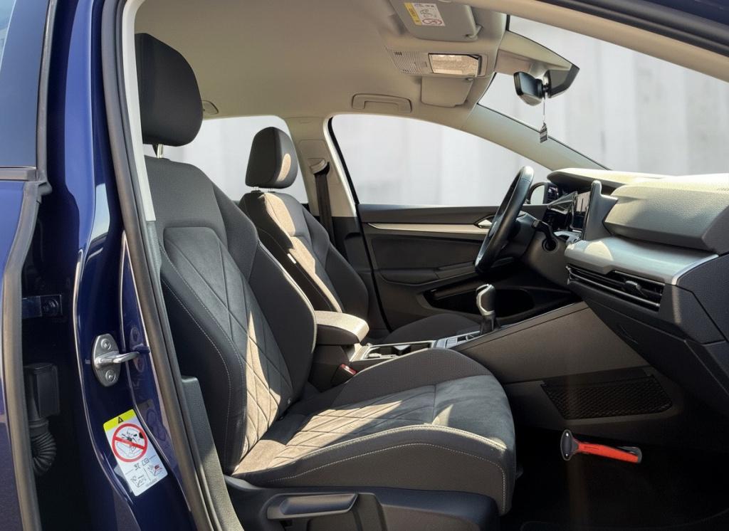 Volkswagen Golf 1.5 tsi life business