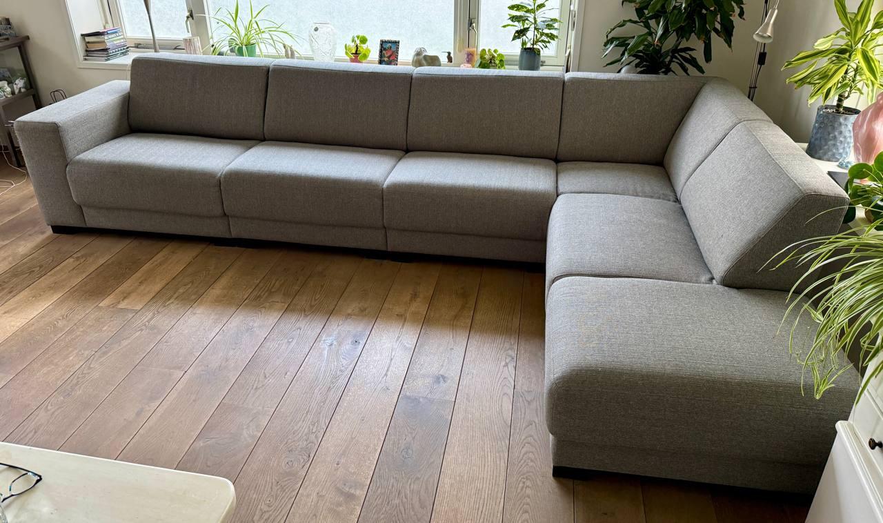 4 zits Loungebank