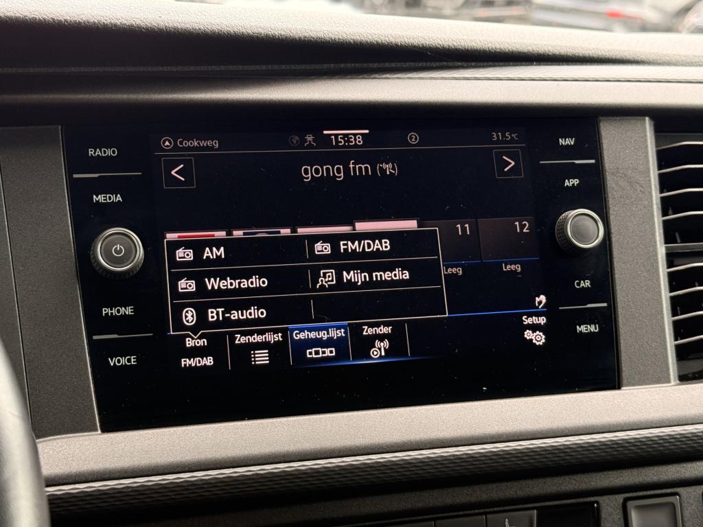 Volkswagen Transporter 2.0 tdi l1h1 30 | stoelverwarming | apple carplay | 