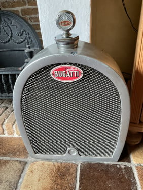 Bugatti radiator grill