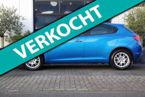 Alfa Romeo Giulietta 1.4 turbo super - blu misano - dab - navi - pdc - crui