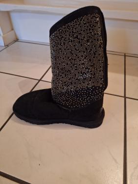 Mooie lange Uggs, zwart maat 38