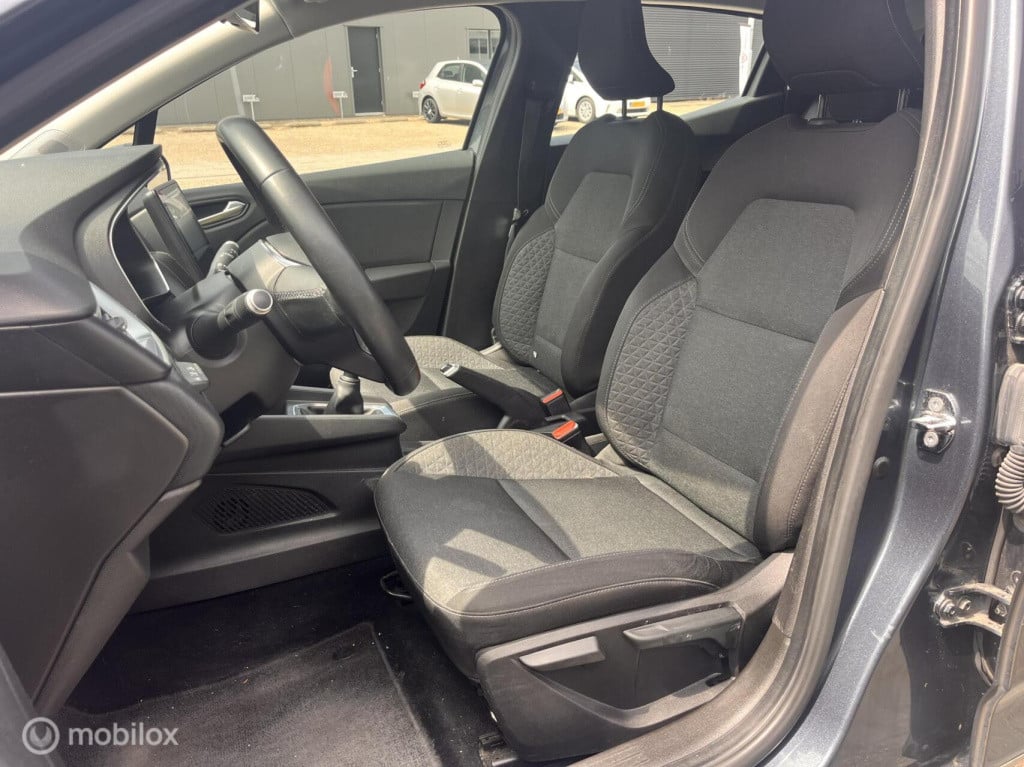 Renault Clio 1.0 tce zen
