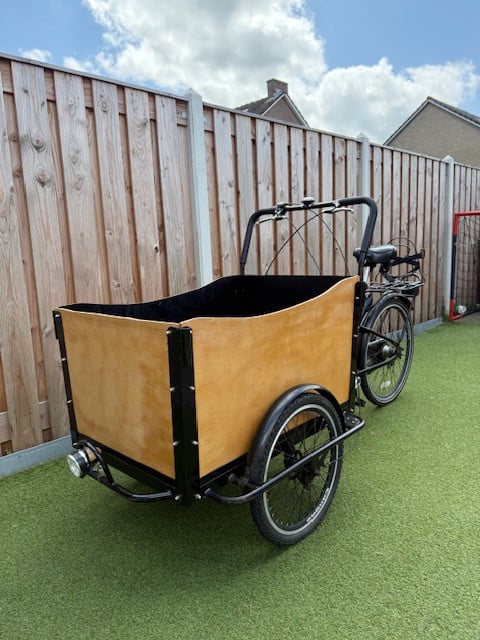Ruime bakfiets van Popal