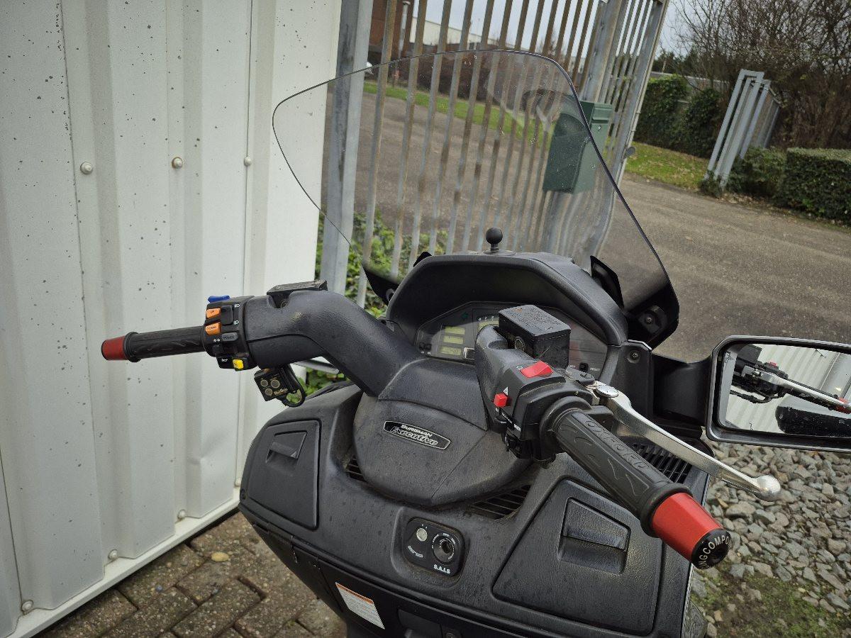 Suzuki Burgman 650 Executive uit 2007