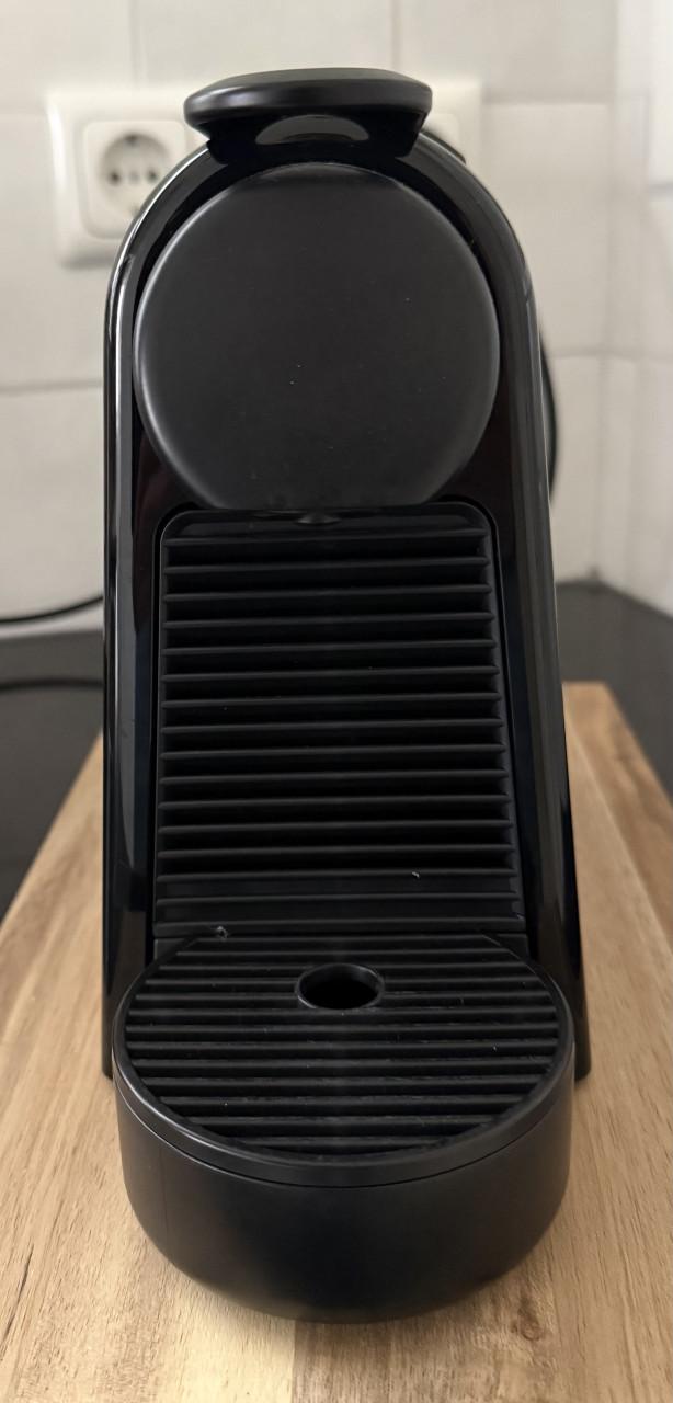 NESPRESSO. Essenza Mini