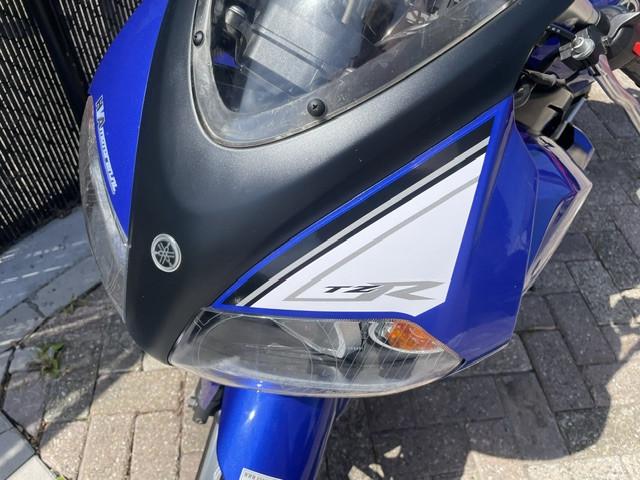 Uniek van 1 e eigenaar yamaha trz50 blue metalic geheel orgineel 13000km