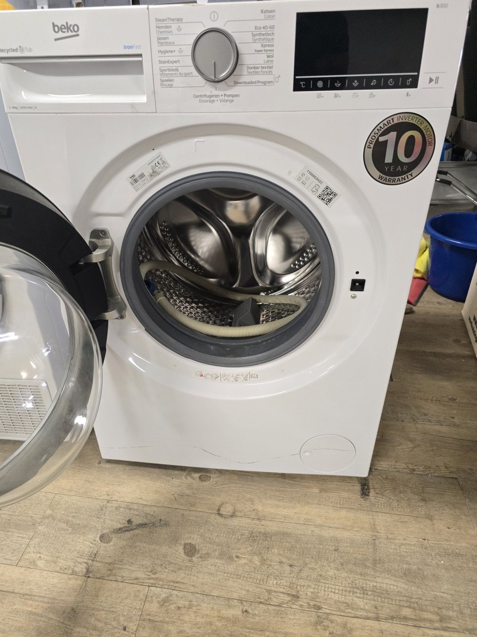 2Wasmachine  , 1 droger