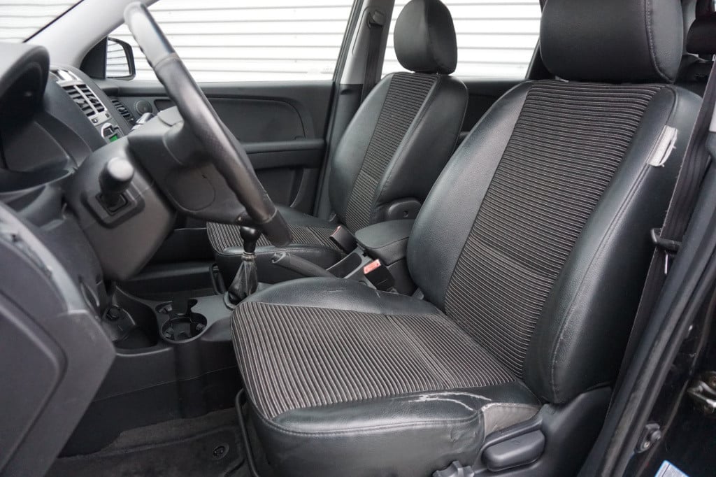 Kia Sportage 2.0 cvvt executive airco / cruise / elektr. ramen / trekhaak /