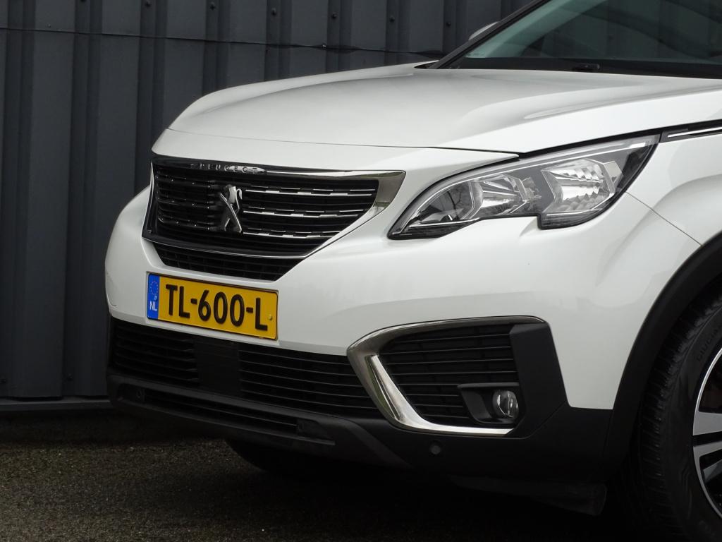 Peugeot 5008 1.2 puretech blue lease executive | 7-persoons