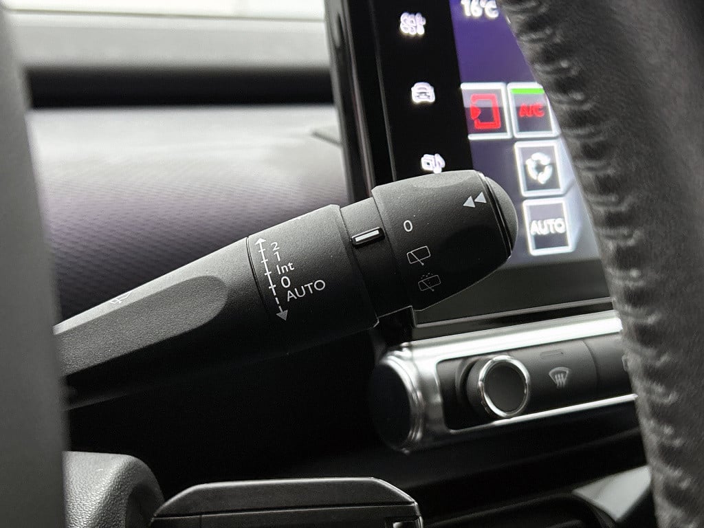Citroen C4 Cactus 110 pk shine | rijklaar | navigatie | parkeercamera | lic