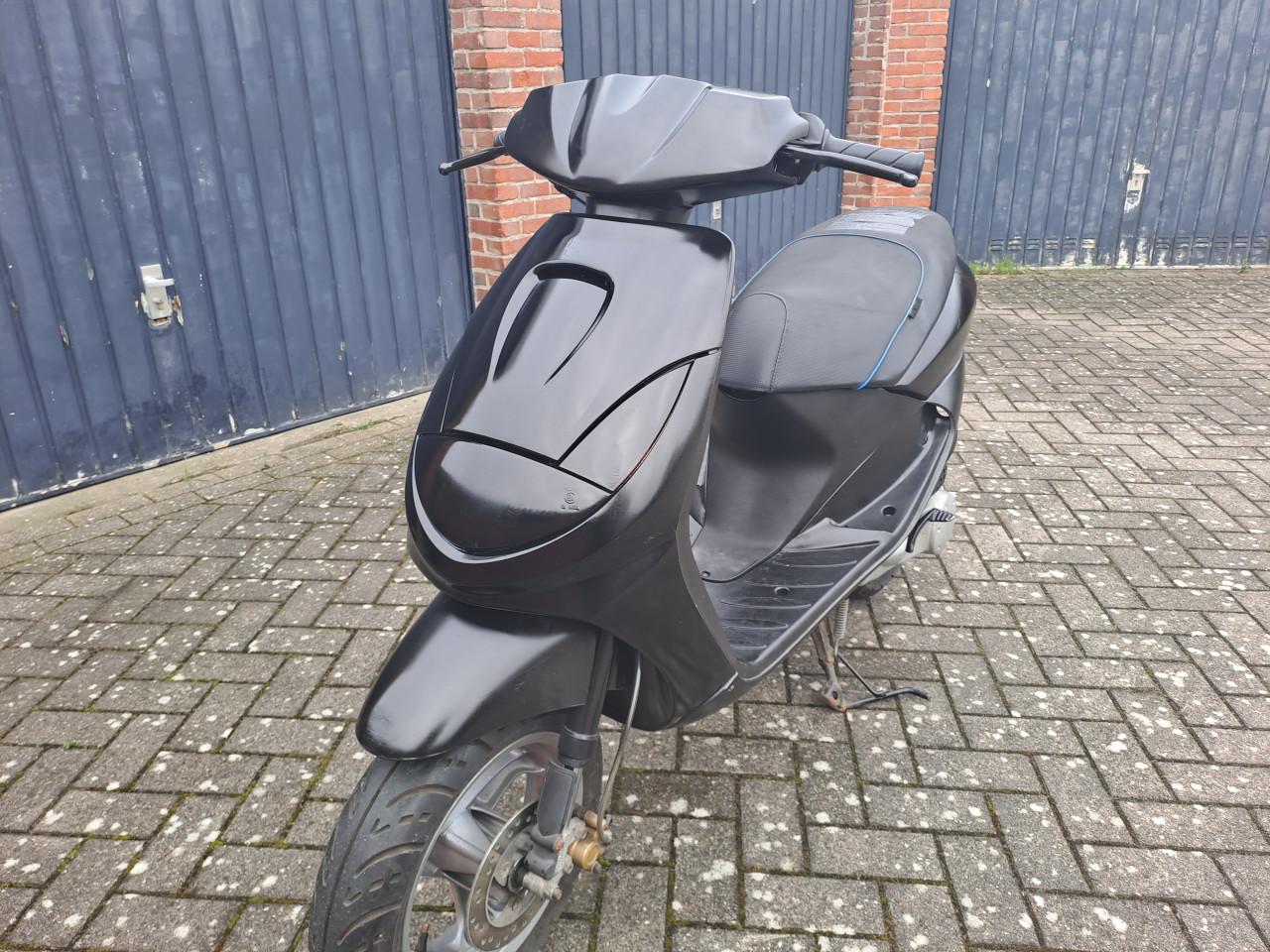 Te koop peugeot vivacity