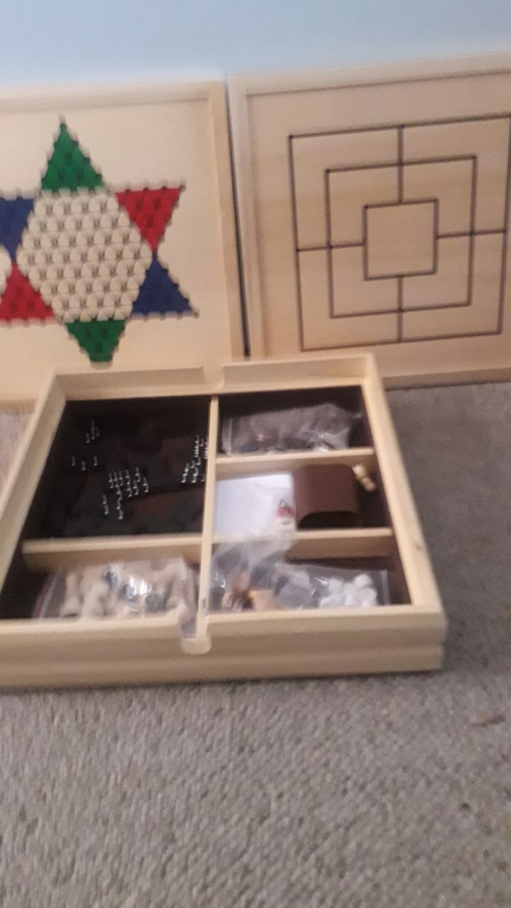 Spelmagazijnen en bordspellen